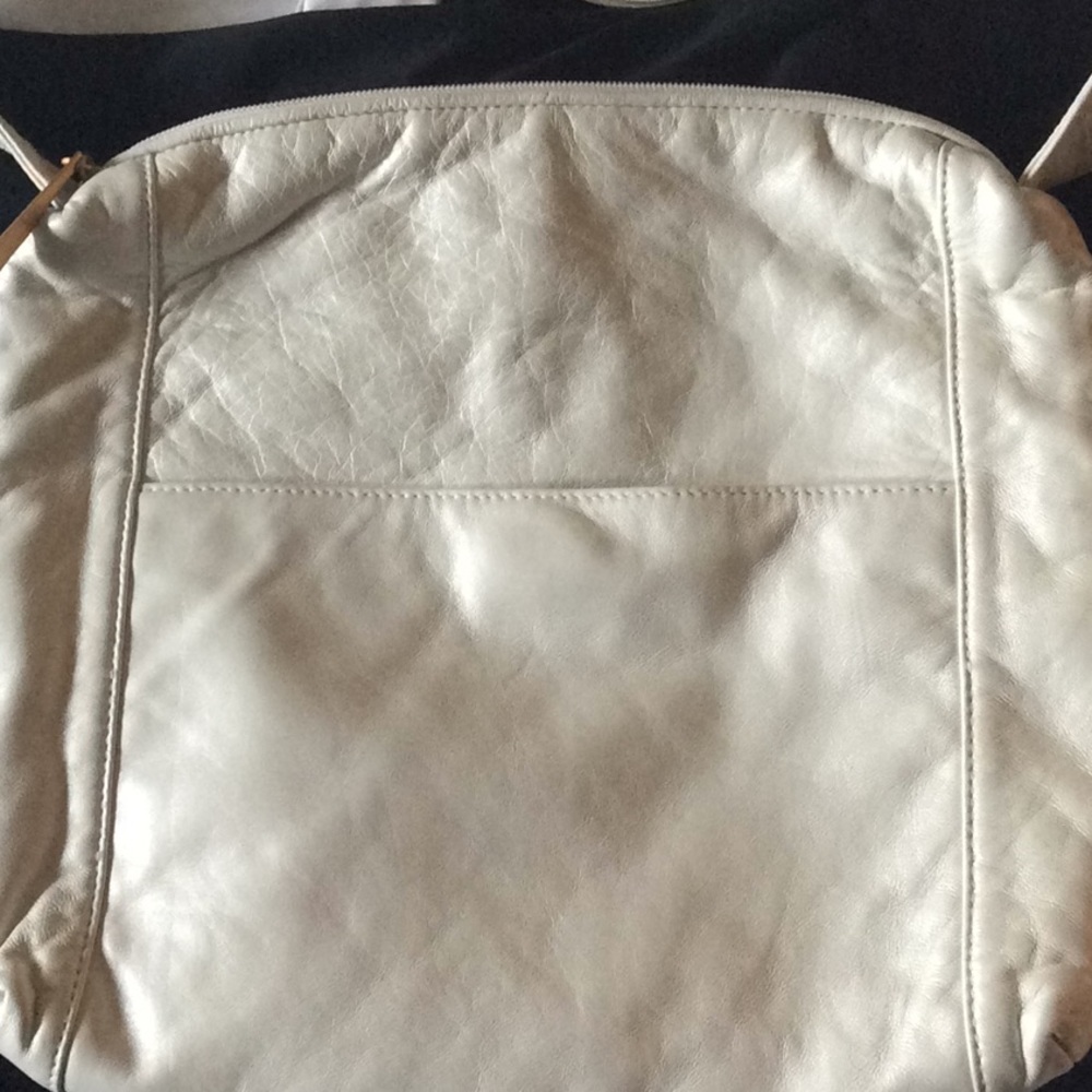 Purse - Picture 2 of 3